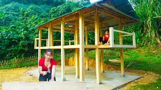 Spreading a Flat Floor with Wooden Planks &ndash; Building a New Log Cabin from Scratch