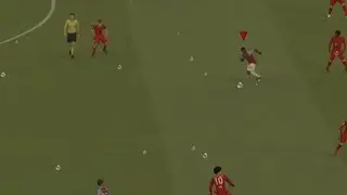 FIFA 21 PS5 - West Ham bubbles on pitch at London Stadium