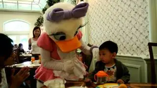 Breakfast with Daisy Duck at Hong Kong Disneyland