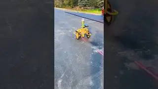 Automated White and pink Line Laying Machine for Roads and Highways
