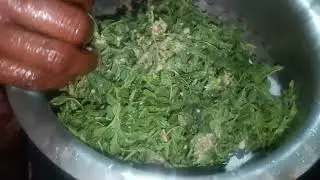 आई ने बनवली हरभऱ्याची पालेभाजी एकदम मस्त 🌱❤️ | Desi Village Style Taste 🔥