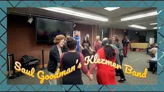 Saul Goodman&rsquo;s Klezmer Band Live at Sunnyvale Library (2026) | High-Energy Klezmer Music & Dancing