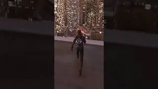 Spiderman Melompat Dari Gedung Tinggi Tanpa Rasa Takut