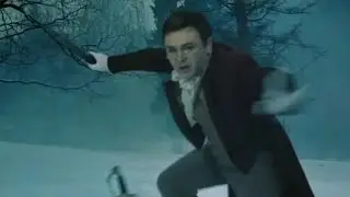 пьер безухов и долохов играют в бейсбол.
