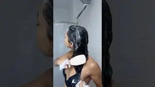 MY PRE-WASH DAY ROUTINE 🛀🏽 #washday #haircare #shorts ￼￼