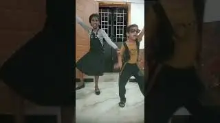 'Onam pandigayai munnitu, Akka, thambiyin Sirrappu nadanam, Sirrippu Nadanam.😆😆