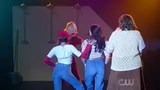 Carrie o musical,Veronica Lodge ,The World Segont to Chris