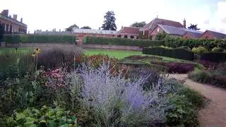 EUSTON HALL GARDENS   SUFFOLK   12 9 17