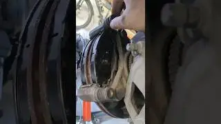 ЗАМЕНА ТОРМОЗНЫХ КОЛОДОК НА ШЕВРОЛЕ АВЕО @skimenruslan