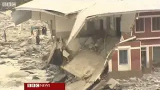 BBC News   Pakistani president visits flood relief camp in Sindh