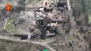 Toretsk - 18.04.2025. Rare Video Of Ukrainian Pion SPG Providing Fire Support To Ukrainian Defenders