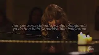 Taylor Swift - New Year's Day (T&uuml;rk&ccedil;e &Ccedil;eviri)