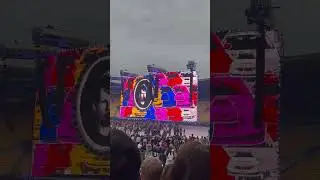 Castle On The Hill - Ed Sheeran - Wellington live show 