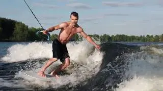 Вейксёрфинг (wakesurfing) в Москве, клуб Moswake