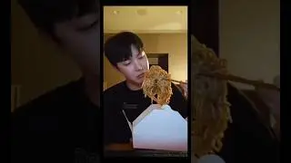 For real 🐿️✨💜🫰🏻#jhope #weverselive @BTS