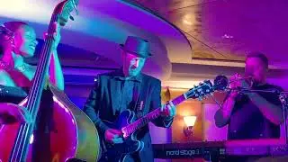 The Angelique Francis Band - Hound Dog