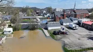 Shepherdsville residents dealing with major flooding from swollen Salt River