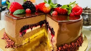Berry-double chocolate cake-Amazing Berry-Double Chocolate Cake that you can make at home too!