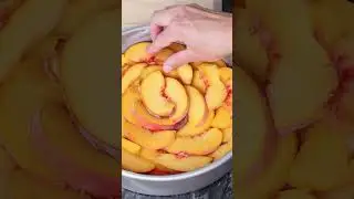 Upside-Down Peach Cake is the Stuff of Dreams 🍑🍑