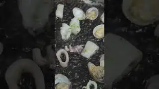 Have you ever tried SQUID INK Paella??🦑🥘