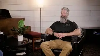Becoming Less Pod - Episode 1 - Shane Phillips: Don't Wait To Seek Out God
