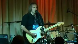 Walter Trout Live @ The Bull Run Restaurant 7/13/17