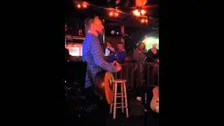 Empty Rooms - Live at Epicure Cafe