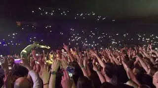 Green Day - Are We the Waiting + St. Jimmy (live Prague 22. 01. 2017)