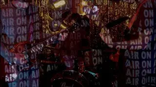 The Eds - Am I On The Air (Official Music Video)