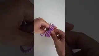Как сделать бант из пряжи за считанные минуты! #shorts