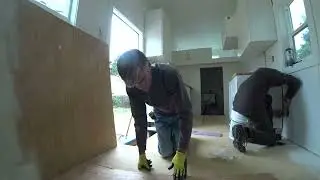 Installing LVP Flooring in the Tiny House