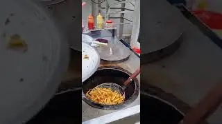 French Fries 🍟 Recipe | Crispy Cheeps | #streetfood #shorts #viralvideo
