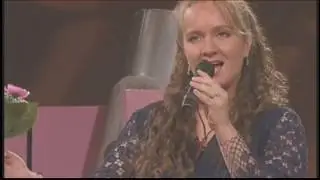 Un Jardín De Rosas - Grupo Pequeño Jesús