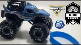 #Spinmaster #MonsterJam #Mix13 Spin Master Monster Jam Mix 13 Megalodon Ride Truck Review