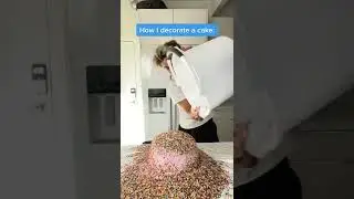 How I Decorate Cake - TOPPER GUILD SHORTS
