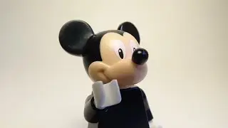Mickey Mouse Minifigure Review