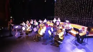 Puhački orkestar Petrovsko-&Scaron;poljari -  Sretan Božić svakome feat. Ivona Pavić