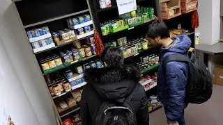 Pop-up pantry helps Virginia Tech students in Northern Virginia
