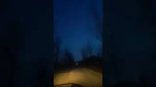 Земля гудит, земля поёт