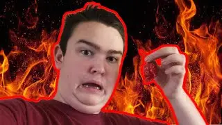 Eating the WORLD'S HOTTEST PEPPER *LIVE*