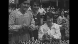 1918 FUZE Girls, Women Workers, Woolwich Royal Arsenal WW1, danger building factories, ROF 1.