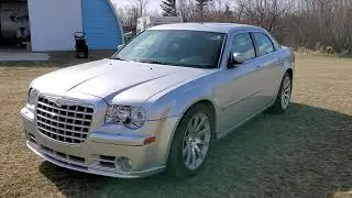 SRT8 300c A full look in & out!