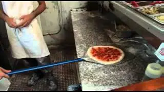 pizza Roberta's