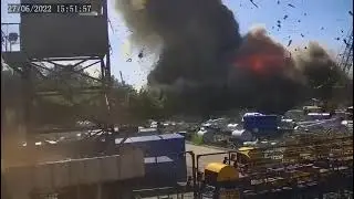 The moment the rocket hit the Amstor shopping center in Kremenchug in Ukraine