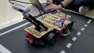 Autonomous car with built-in artificial intelligence