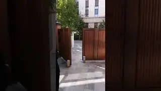 Aluminium automatic driveway gate