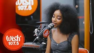 flowerovlove performs 