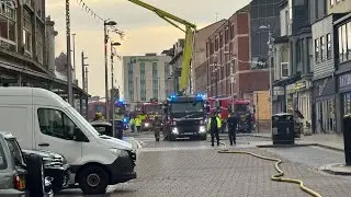 СРОЧНЫЕ НОВОСТИ: в заброшенном отеле в Блэкпуле вспыхнул пожар