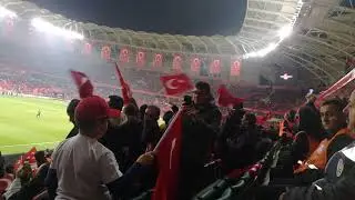 Türkiye - İsveç Maçı (Baş koymuşum Türkiyemin Yoluna)