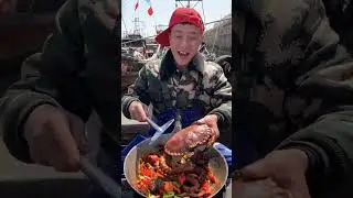 #1M #fyp #eatingmukbang #fisherman #chineseeatingshow #foryoupage #foodeatingshow #fypシ゚viral #foryo